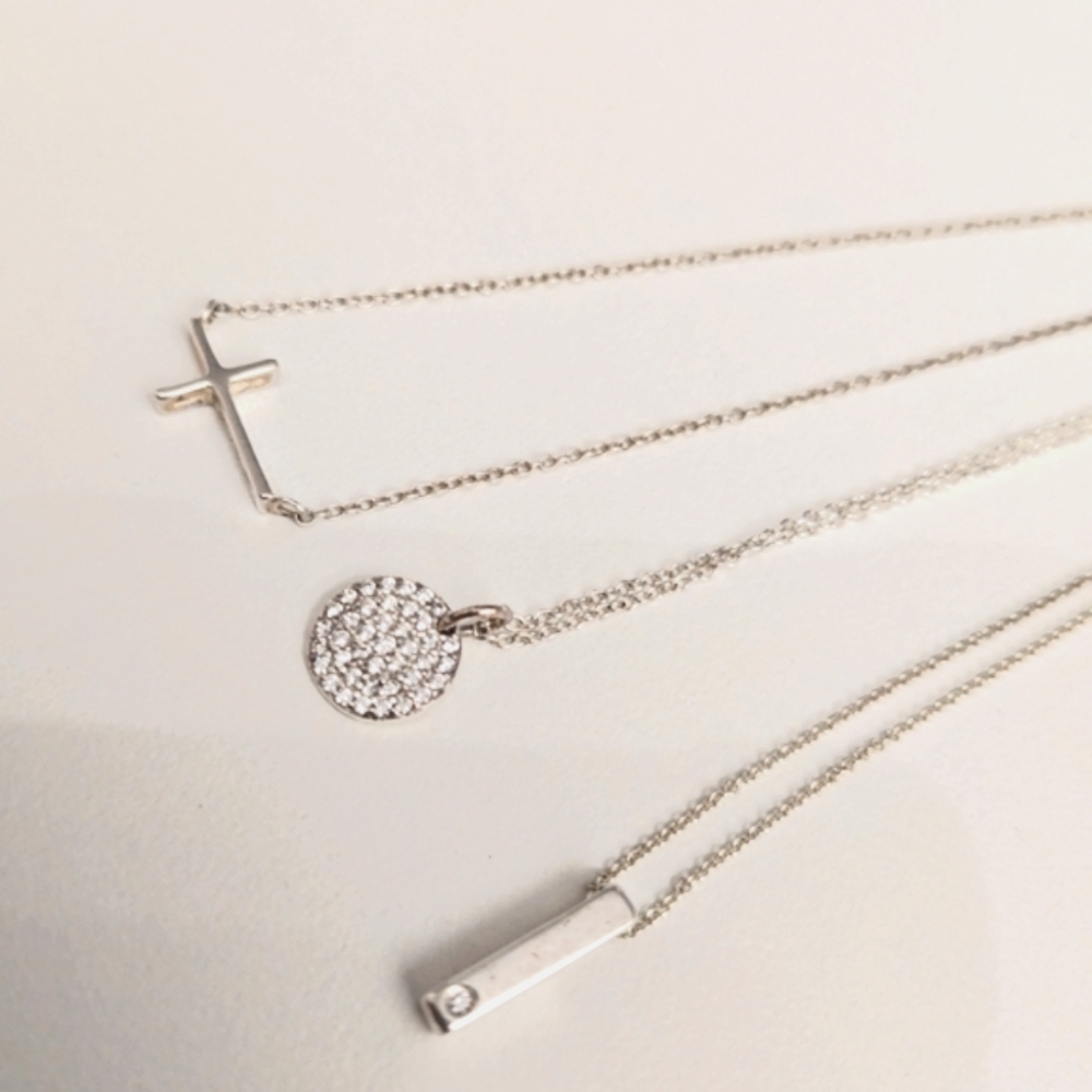 ❌SOLD❌✨ Elegant Sterling Silver And Crystals Cross Necklaces  Set of 3